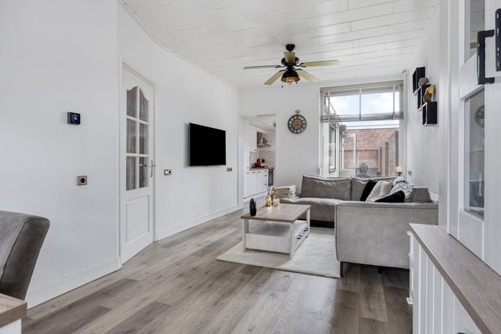 Photo 8 of Bisschop Masiusstraat 41