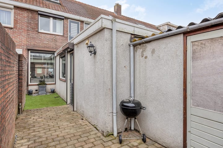 Photo 29 of Bisschop Masiusstraat 41