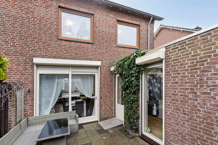 Foto 25 van Koornstraat 48