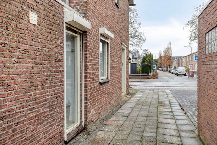 Foto 35 van Koornstraat 48