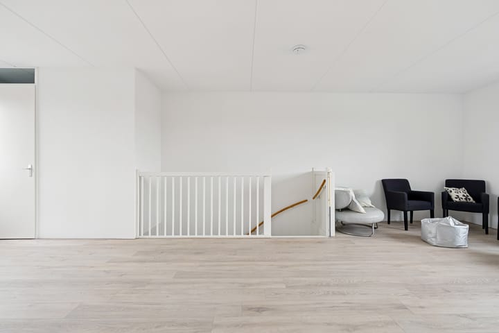 Foto 33 van Gentiaan 9