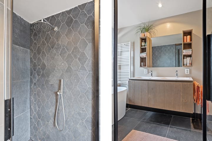 Foto 30 van Ambachtsweg 10