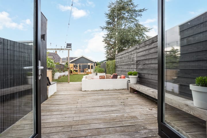 Foto 37 van Ambachtsweg 10