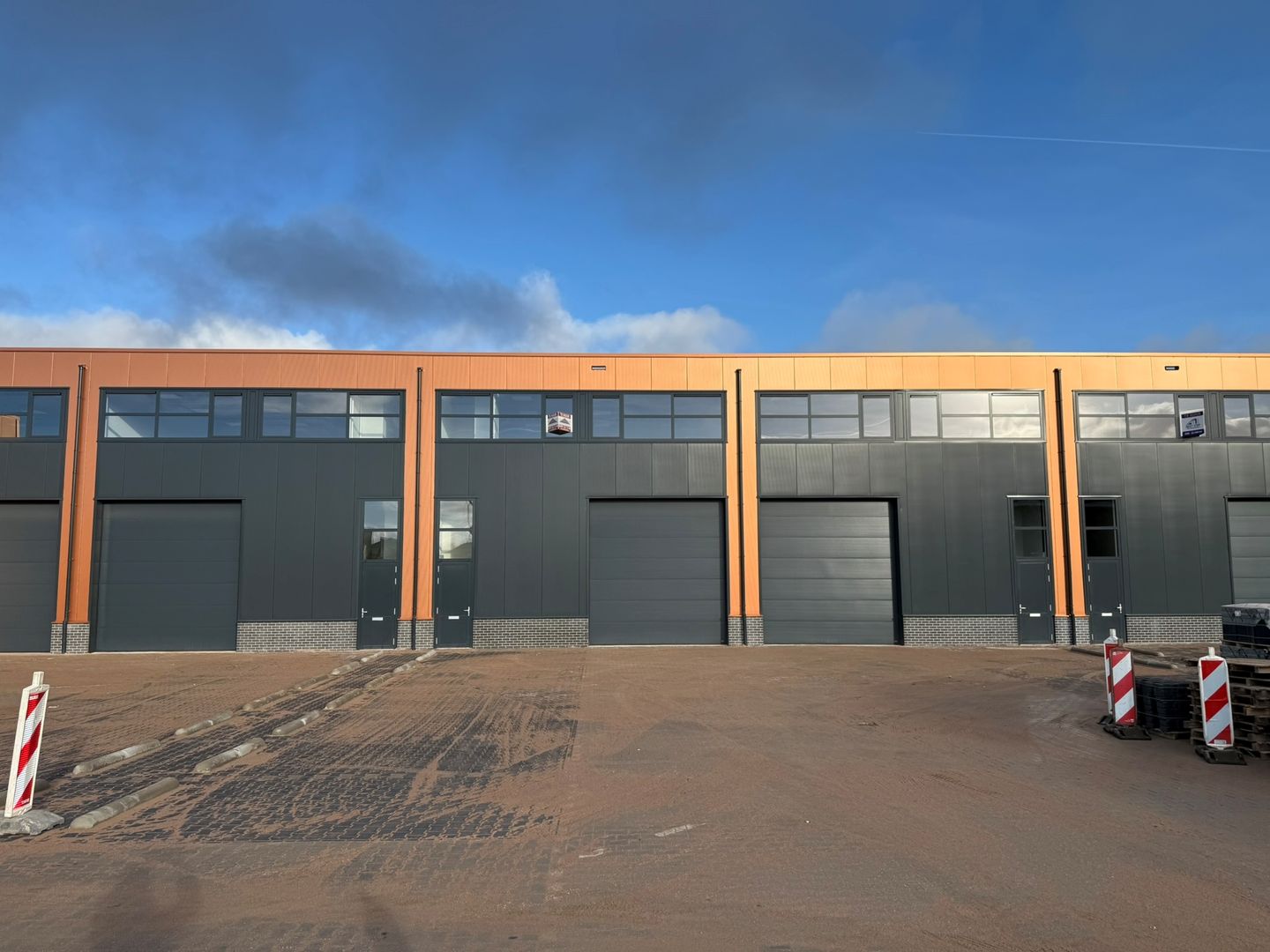 View photo 1 of Keurmeesterstraat 30