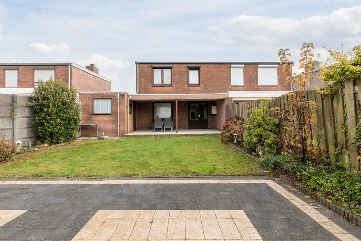 Photo 41 of Marijkestraat 7