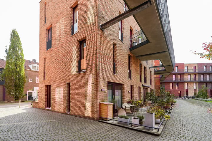 Foto 2 van Scholenhof 1