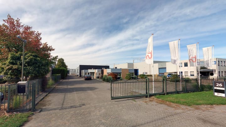 Brasem 26, Raamsdonksveer