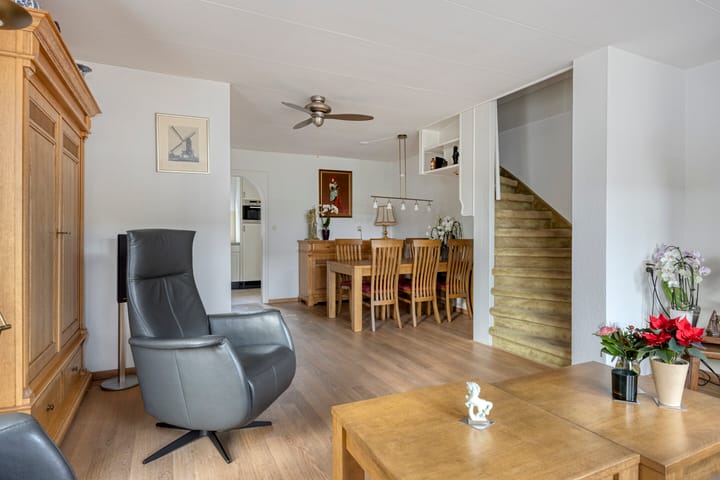 Photo 5 of Prins Willem-Alexanderstraat 5