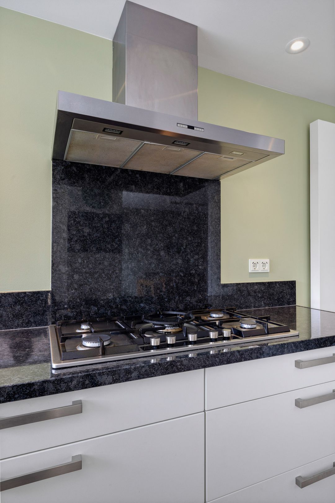 Foto 16 van Garonnelaan 11