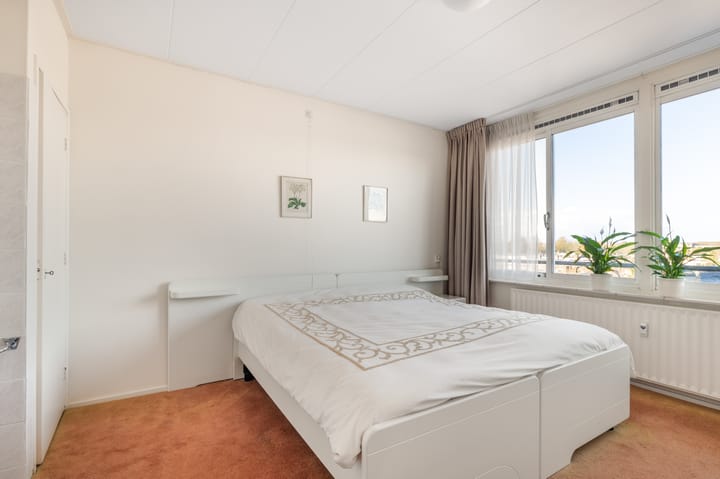 Foto 16 van Admiraal de Ruyterlaan 30