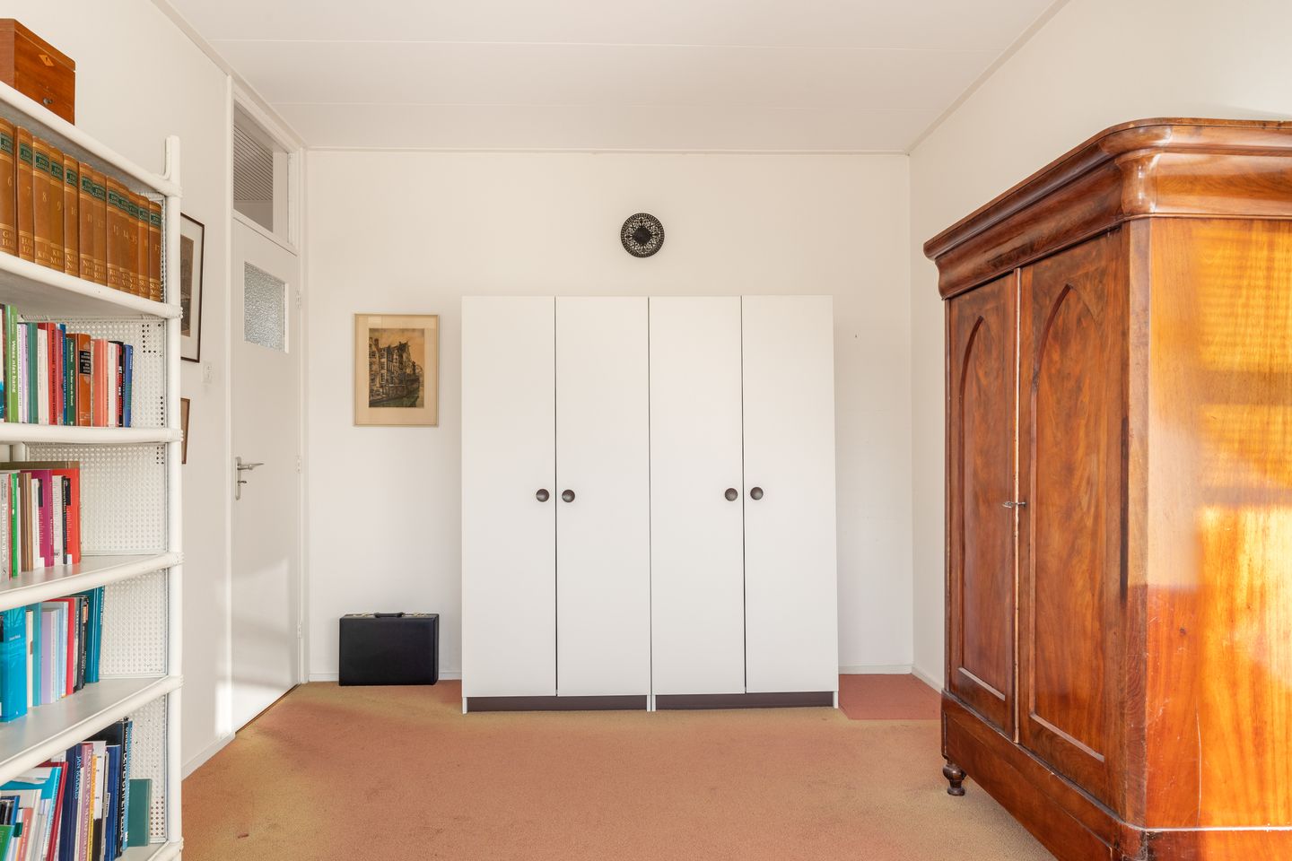 Foto 25 van Admiraal de Ruyterlaan 30