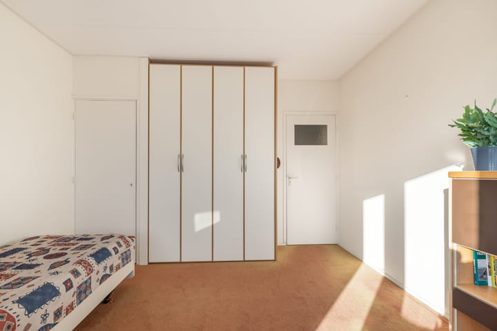 Foto 27 van Admiraal de Ruyterlaan 30