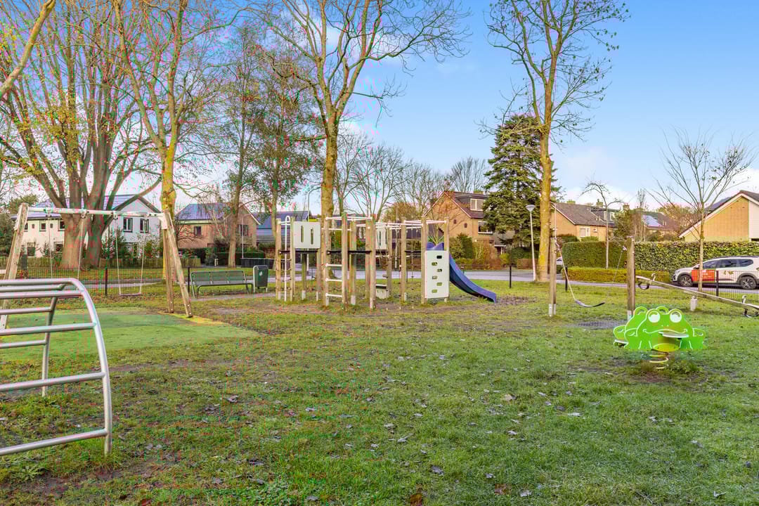 Foto 37 van Admiraal de Ruyterlaan 30