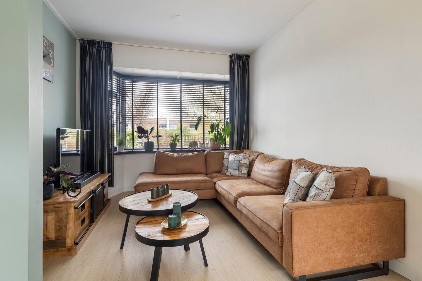 Foto 10 van Bachstraat 29