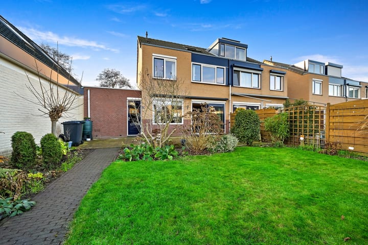 Foto 30 van Leeuweriklaan 60