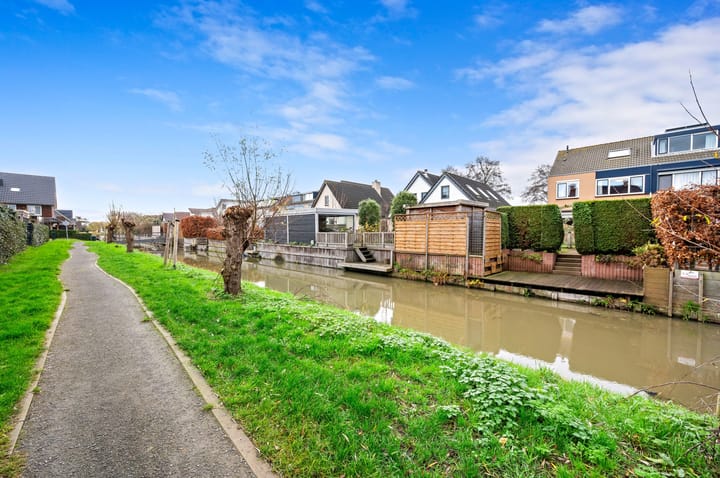 Foto 38 van Leeuweriklaan 60