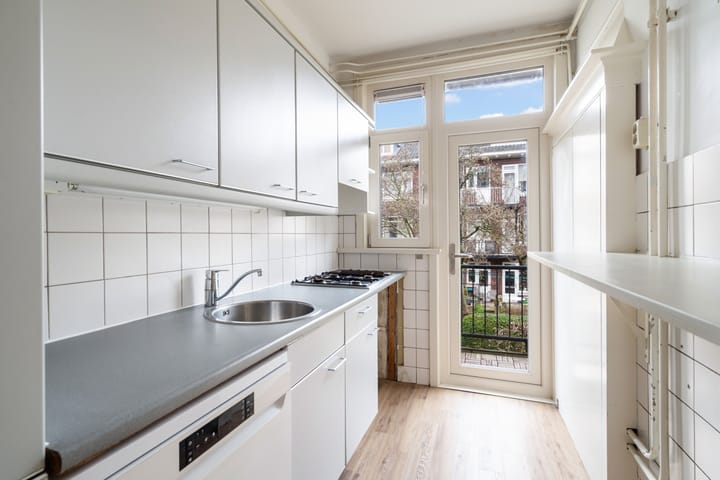 Foto 26 van Paetsstraat 32-B