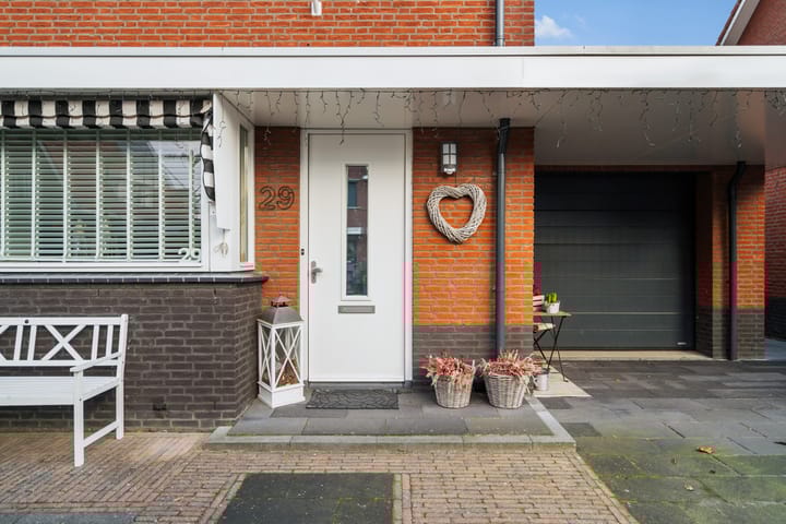 Foto 3 van Zilvermijn 29