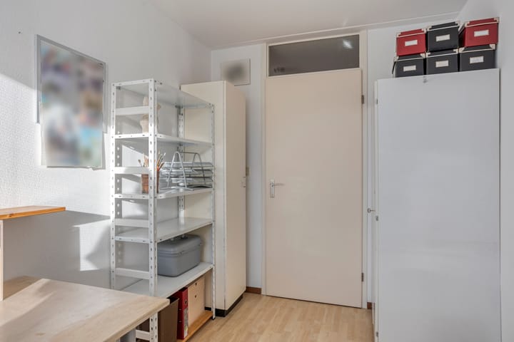 Photo 27 of Klaproos 9