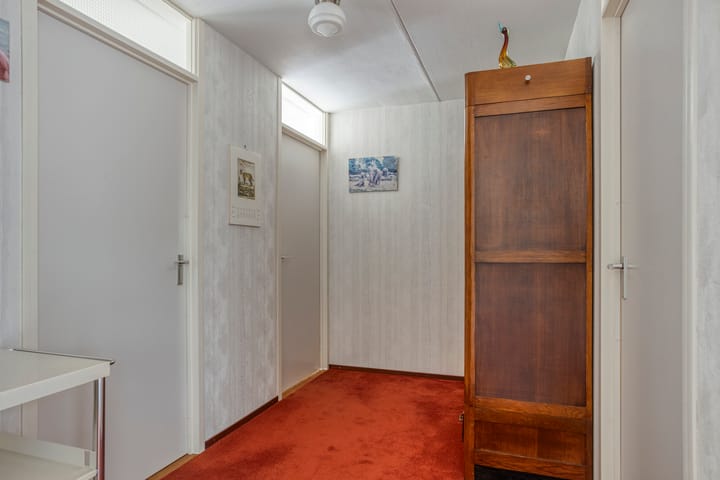 Photo 19 of Klaproos 9