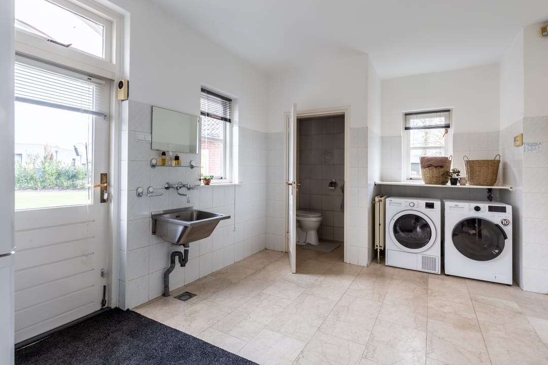 Foto 16 van Loverensestraat 5