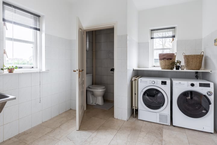 Foto 17 van Loverensestraat 5