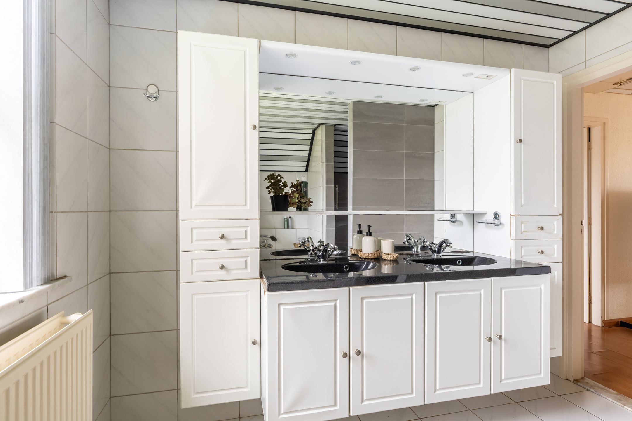 Foto 27 van Loverensestraat 5