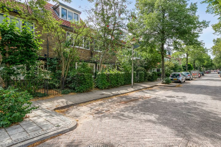 Photo 4 of Berkelstraat 55