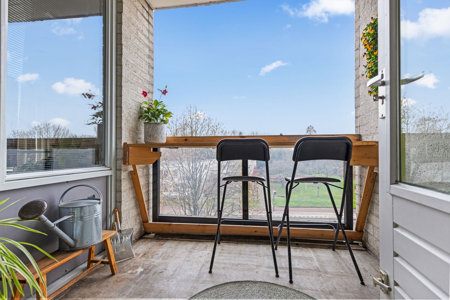 Foto 10 van Aartsbisschop Romerostraat 379