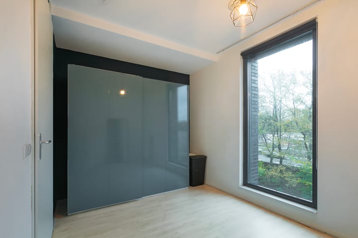 Foto 17 van Willy Sluiterstraat 18