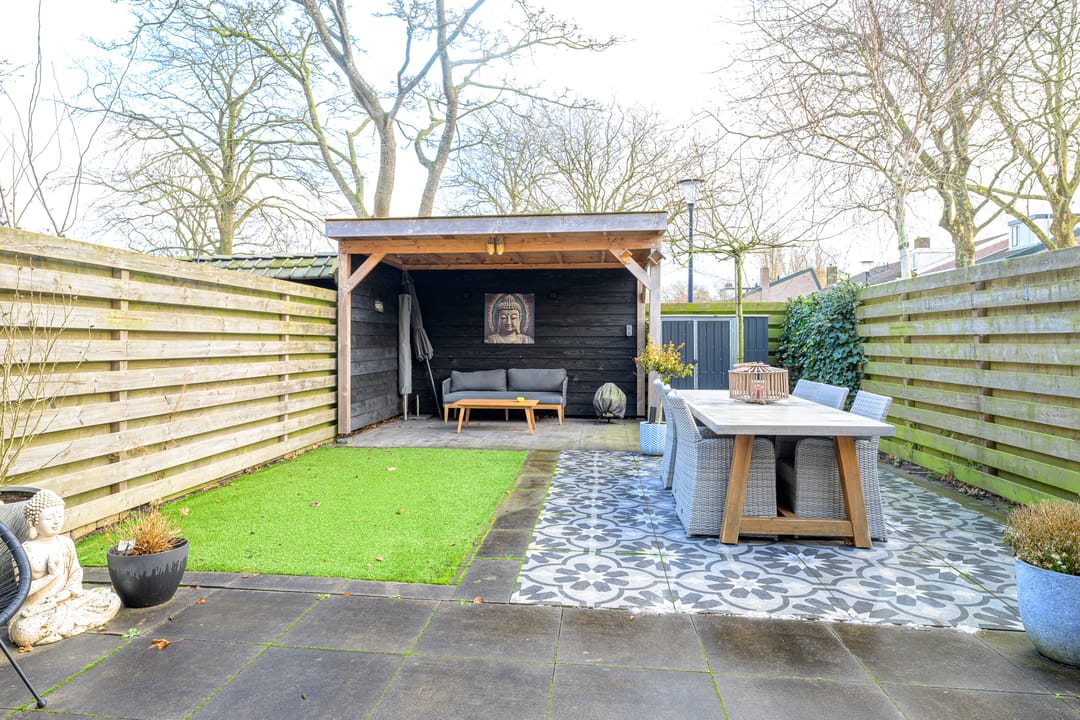 Foto 17 van Mezenhof 106