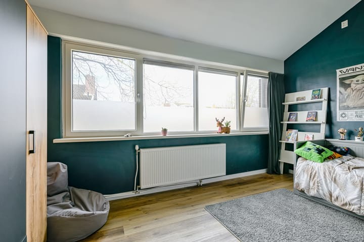 Foto 24 van Mezenhof 106