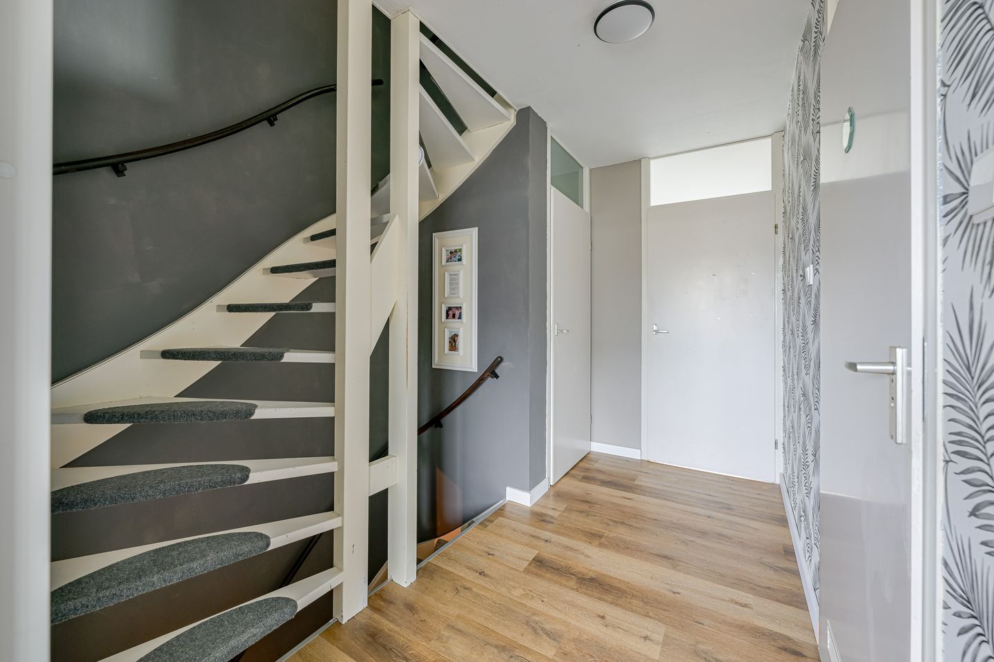 Foto 29 van Mezenhof 106