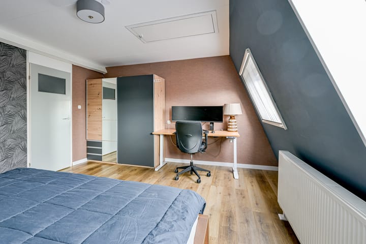 Foto 31 van Mezenhof 106