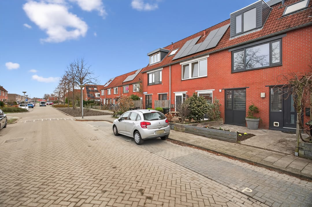 Photo 38 of Kreeftstraat 17