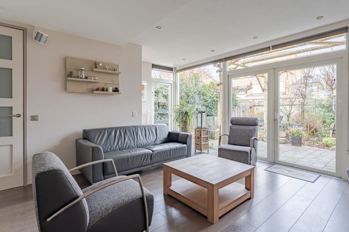 Foto 11 van Schoener 48