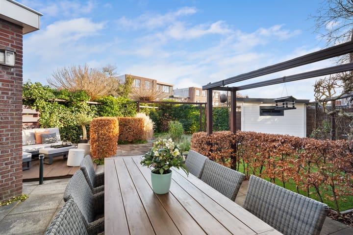 Foto 43 van Meerwedesingel 55