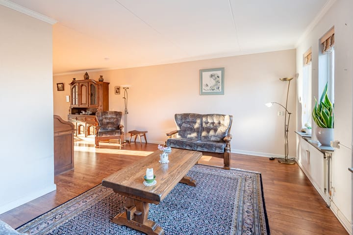 Foto 11 van Reggestraat 1