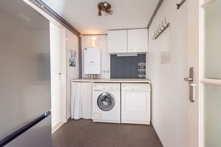 Foto 15 van Reggestraat 1