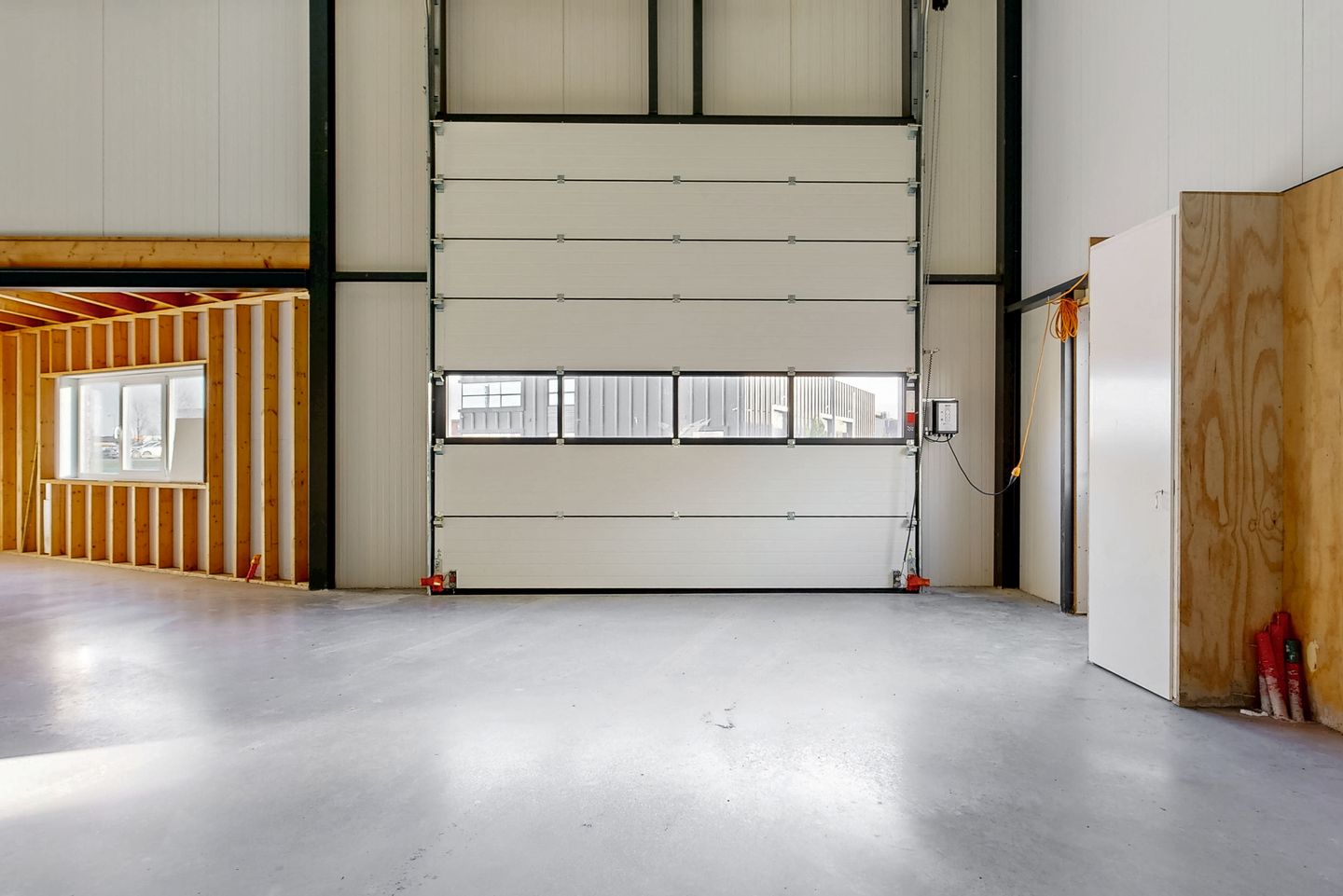 View photo 4 of Ecopark 41