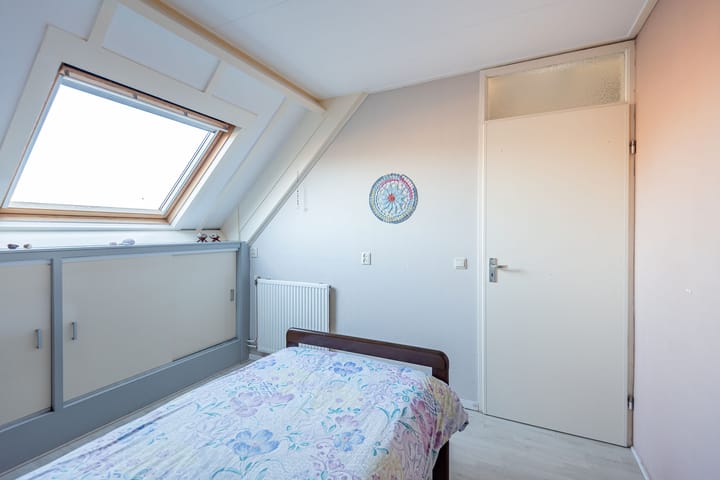 Foto 28 van Reggestraat 1