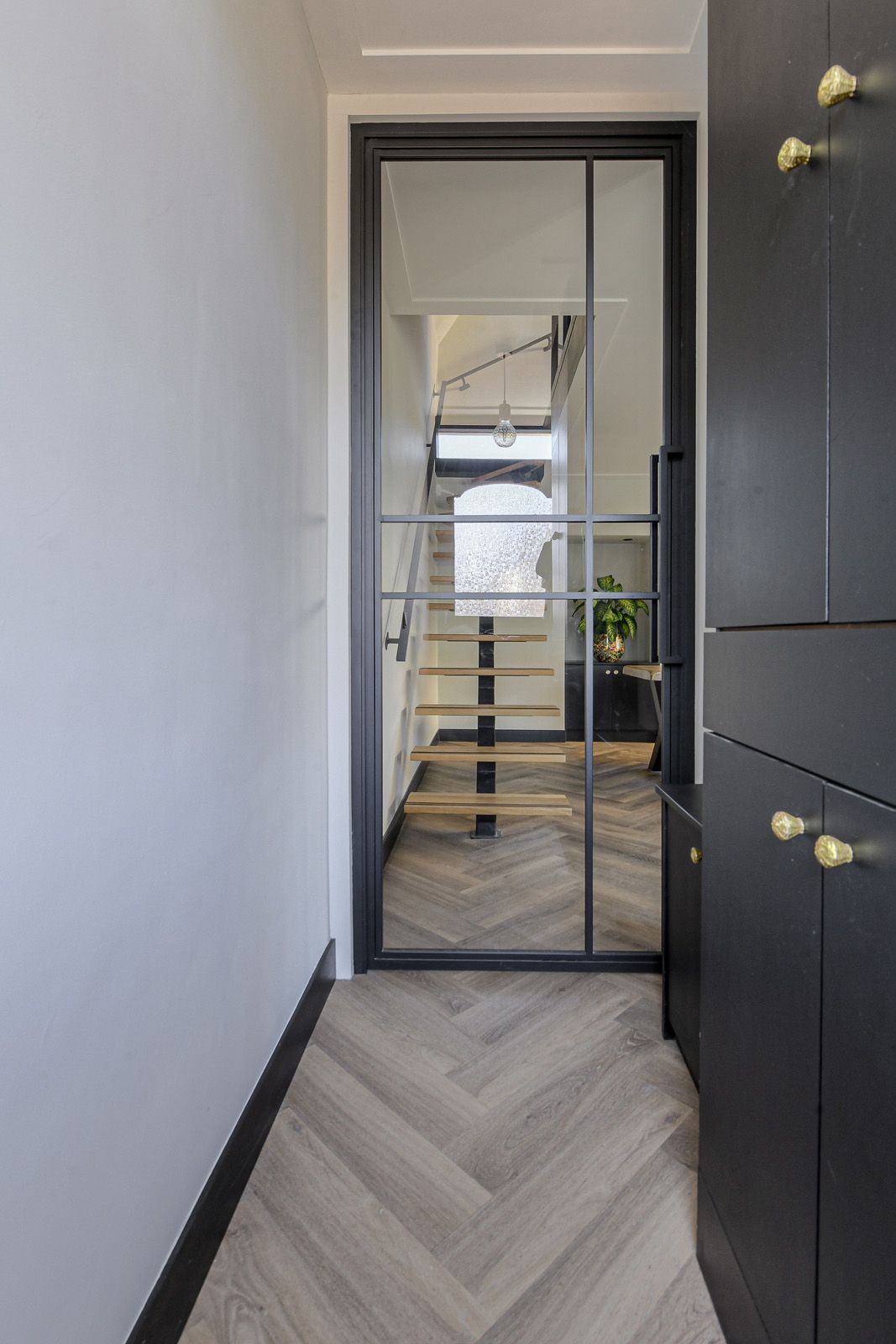 Foto 10 van Oranjestraat 4