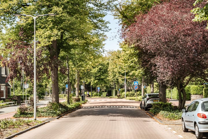 Foto 30 van Bronsteeweg 45