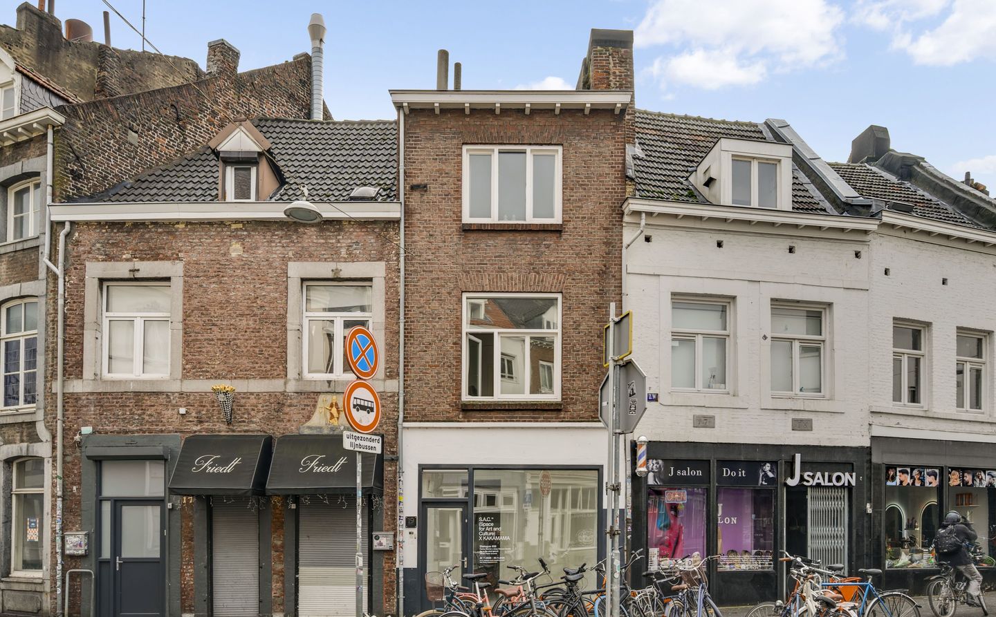 View photo 2 of Brusselsestraat 19