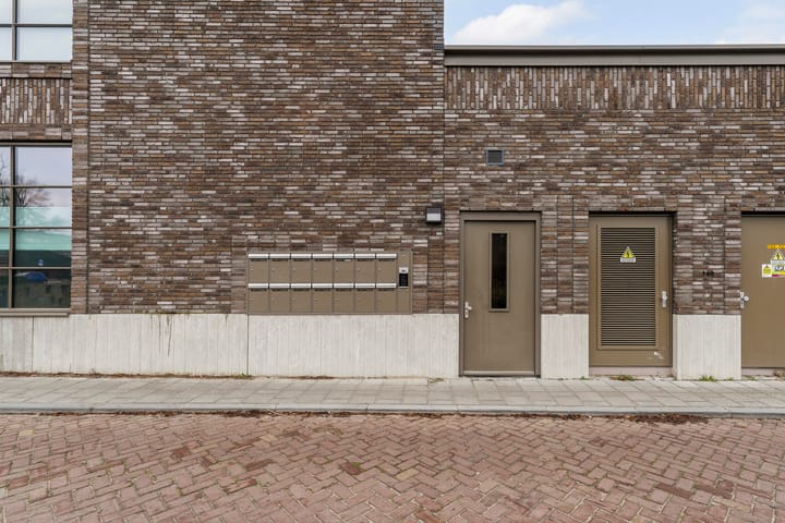 Foto 23 van Atelierstraat 176