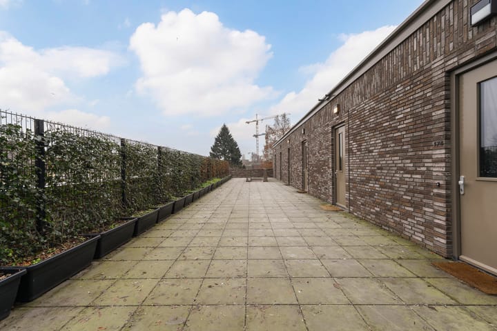 Foto 24 van Atelierstraat 176