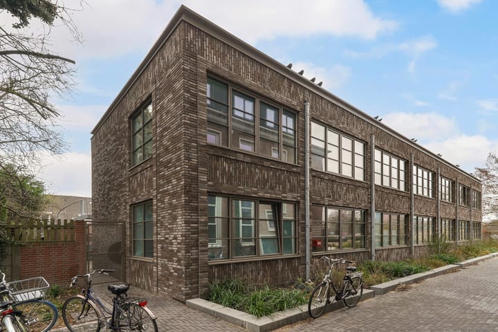 Foto 29 van Atelierstraat 176