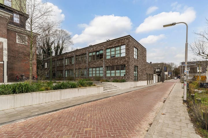 Foto 33 van Atelierstraat 176