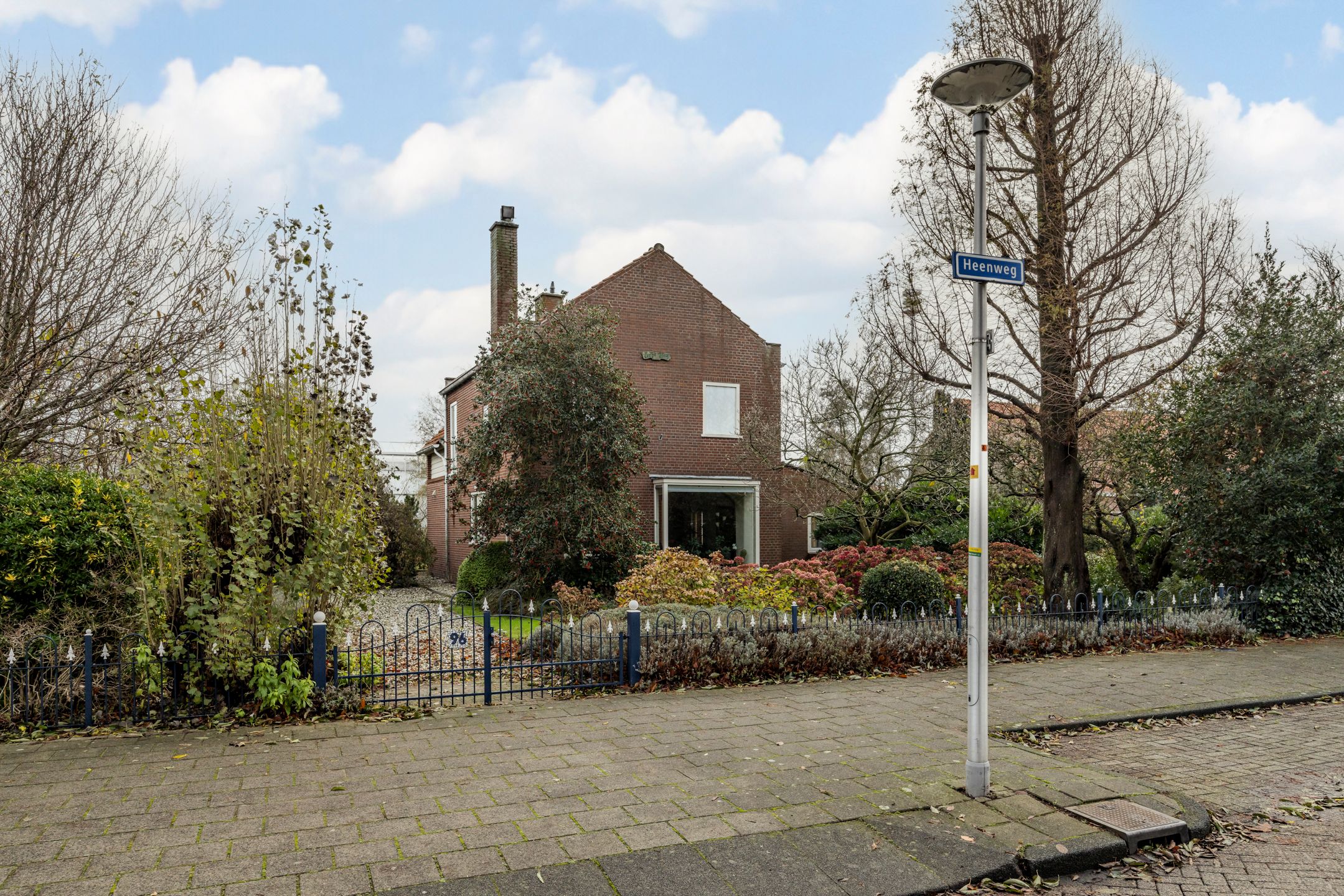 Buying a house in The Netherlands., Heenweg 96