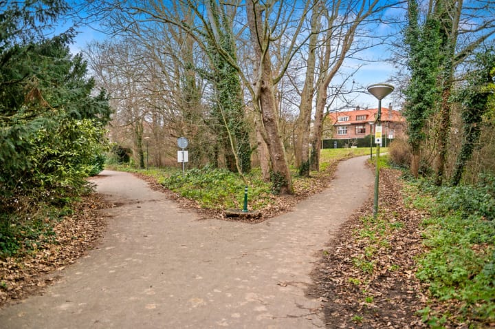 Foto 40 van Plesmanweg 565